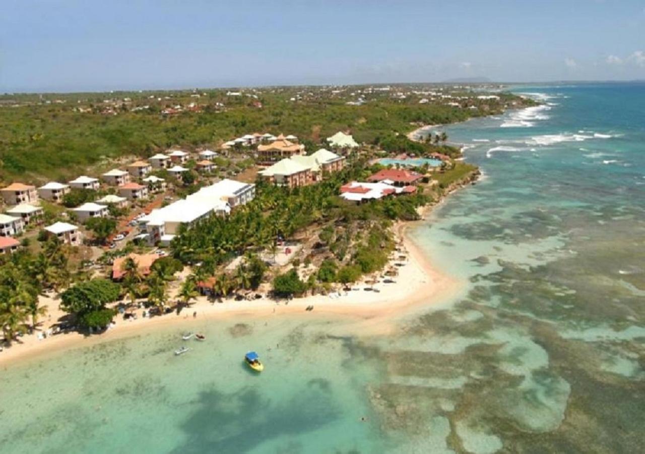 Ti Kaz Emeraude - Mer, Soleil Et Sable Fin, Piscine Et Tennis سانت فرانسوا المظهر الخارجي الصورة